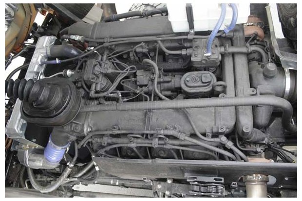 Двигатель 740.662-300 (ЕВРО-4) седельного тягача Камаз 53504-6910-46