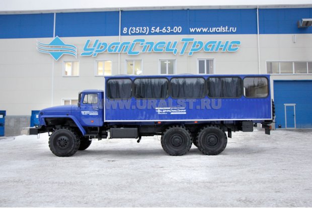 Вахтовый автобус Урал 3255