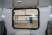 Окно с форточкой фургона УСТ